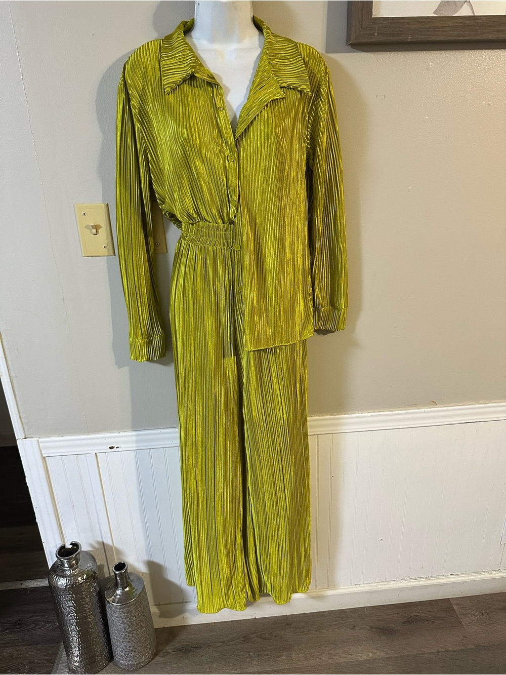 love J Pleated Button-Front Wide-Leg Jumpsuit in Chartreuse Green